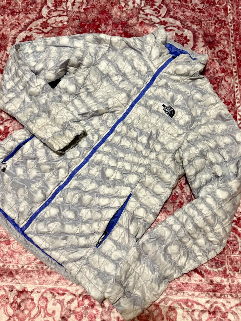 The North Face Light Gray Puffer Jacket with Blue Trim - Kids